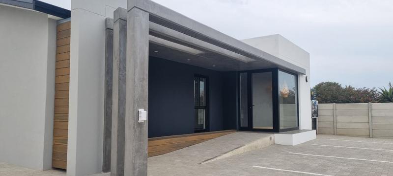 Commercial Property for Sale in Da Nova Western Cape